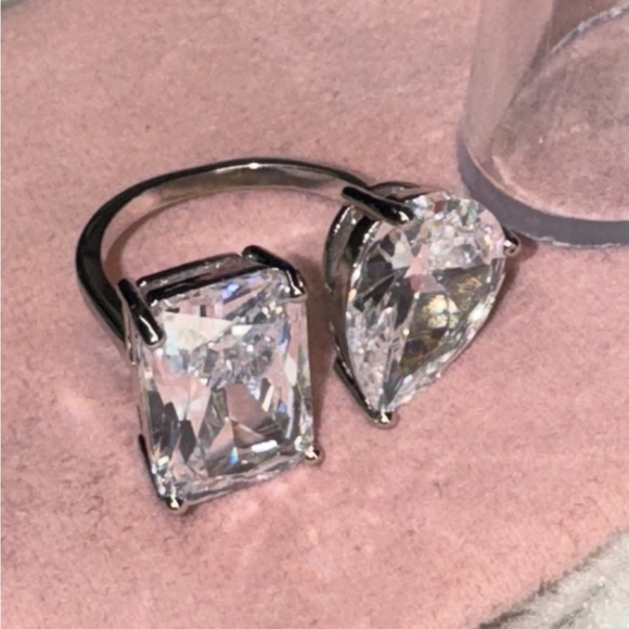 Beautiful Toi et Moi" ring, with pear and radiant large stones sterling silver 8 - Picture 7 of 10